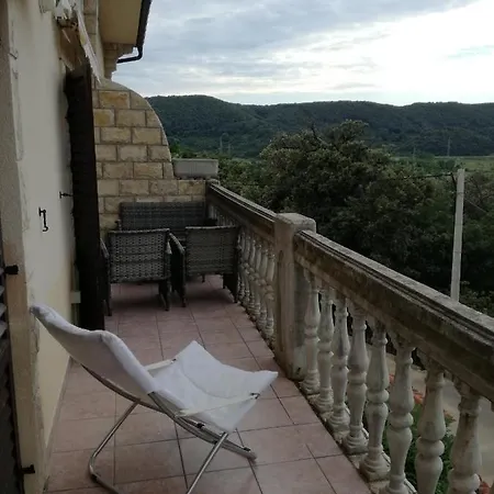 Basek * Supetarska Draga