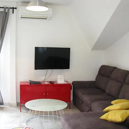 Basek Апартаменты Супетарска-Драга