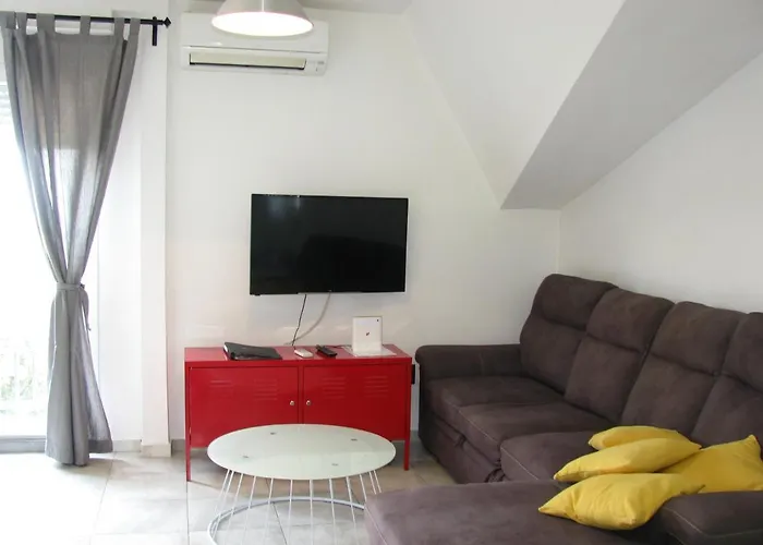 Basek Apartman Supetarska Draga