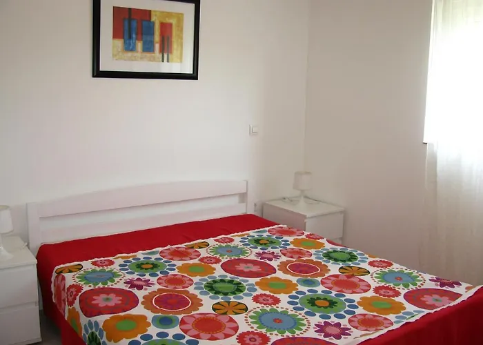 Basek * Supetarska Draga