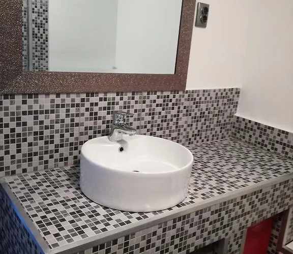 Basek * Supetarska Draga