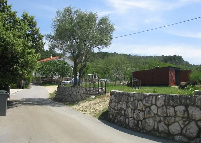 Basek Apartman Supetarska Draga